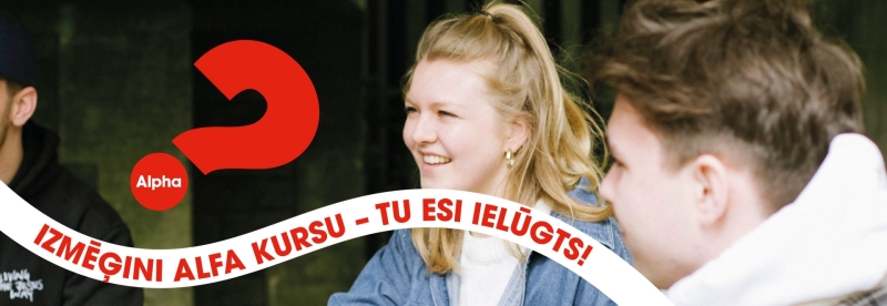 Alfa kurss, sieviete smaida