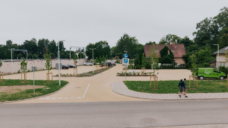 Mobilitātes punkts  - Autostāvlaukums Kalmju ielā 