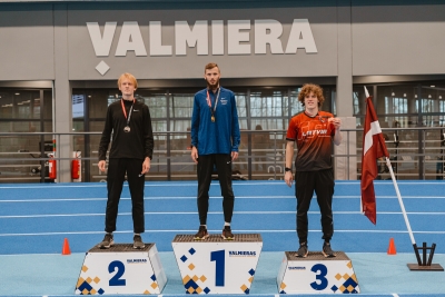Liepam un Avsiščeram bronzas medaļas Latvijas čempionātā vieglatlētikā telpās