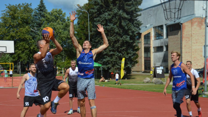 basketbols