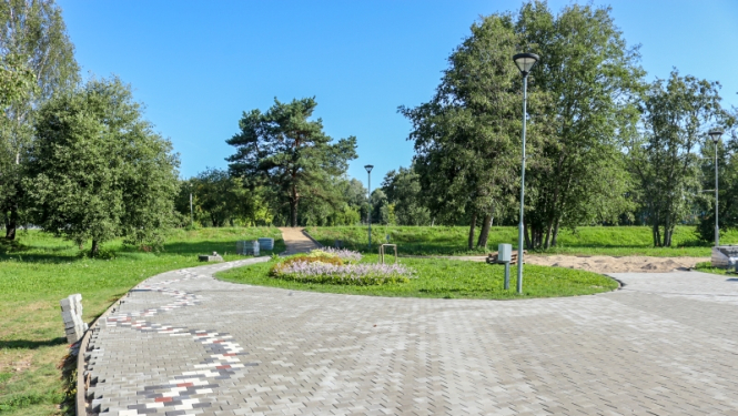 Svētku laukuma būvniecība