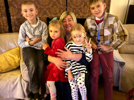Sandra Breidaka ar mazbērniem