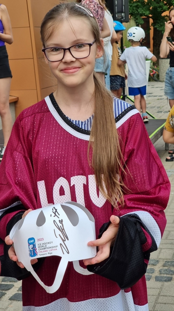 Kristapa Zīles sagaidīšana, līdzjutēja