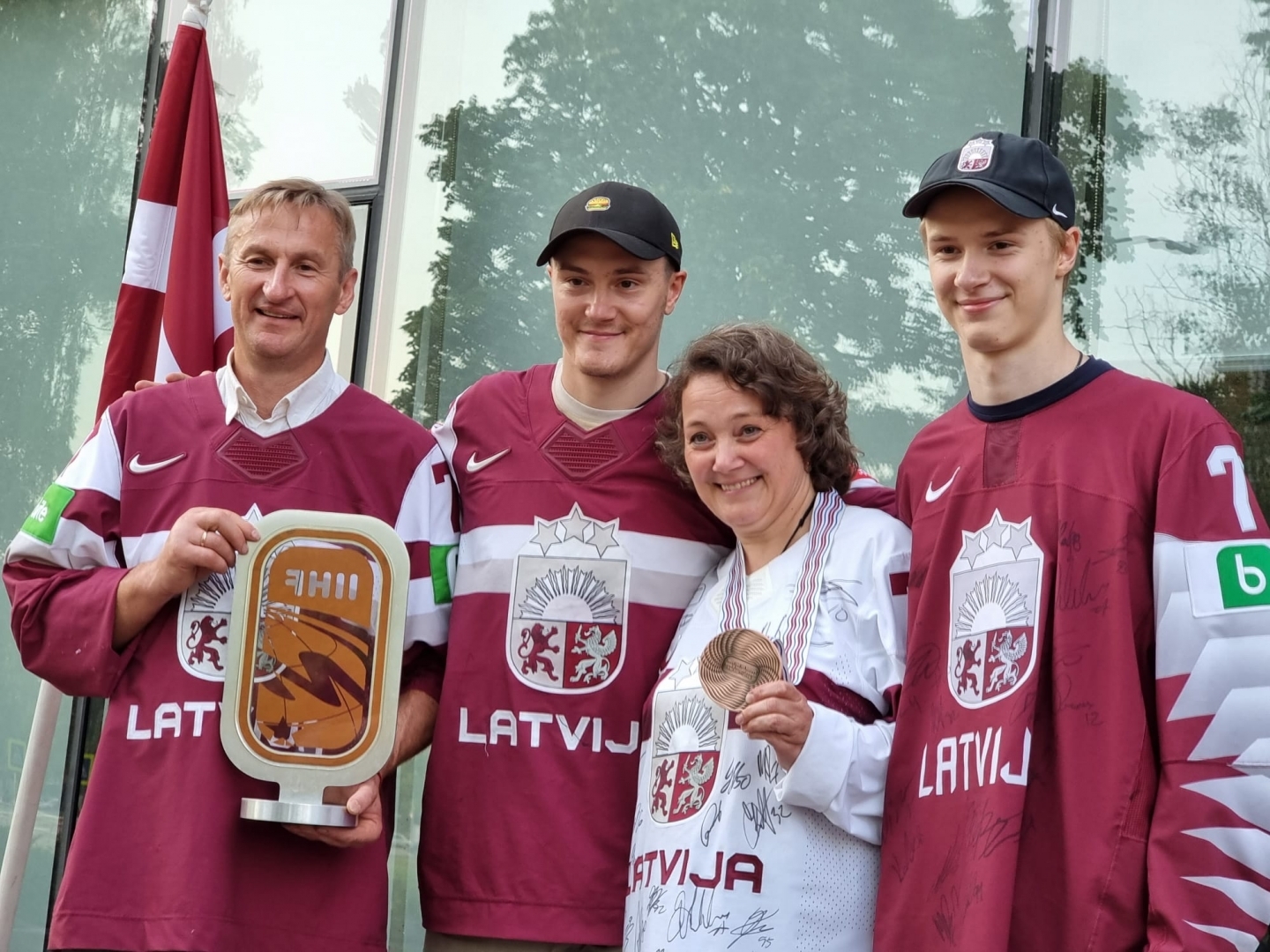 Uldis Zīle, Kristaps Zīle, Kristīne Zīle, Zigmārs Zīle