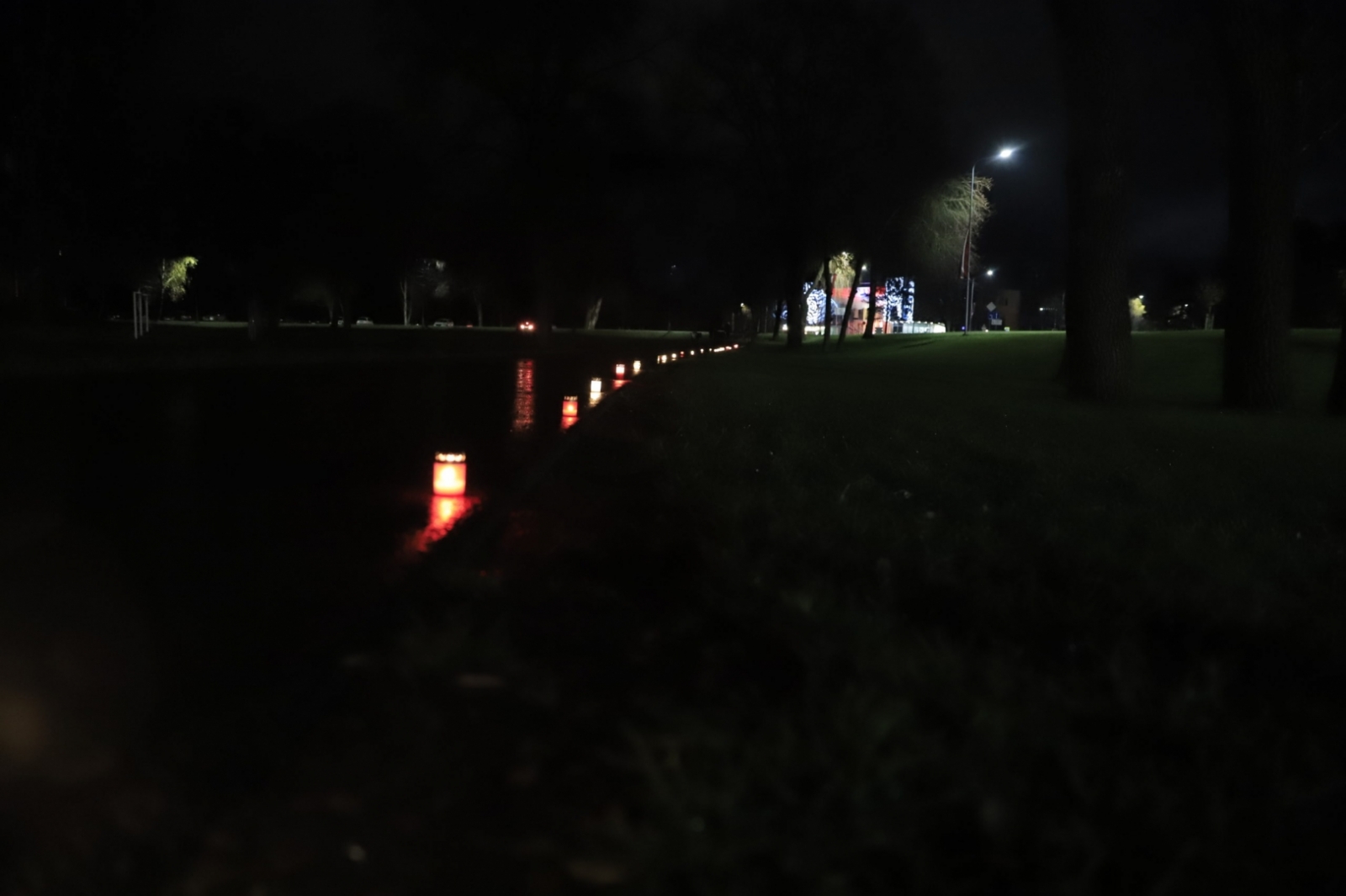 FOTO: Novads rotājas svētku rotās