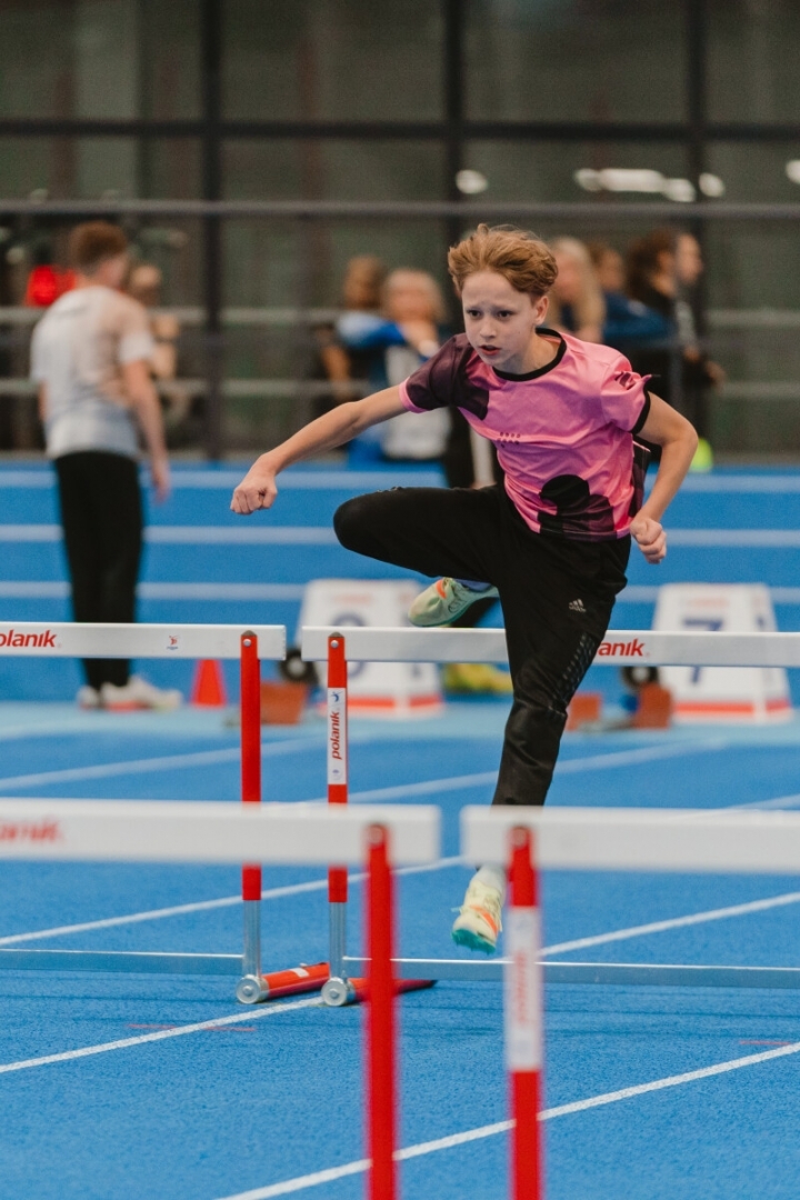 Edvards Krūms uzvar Latvijas ziemas čempionātā pieccīņā U-14 vecuma grupā