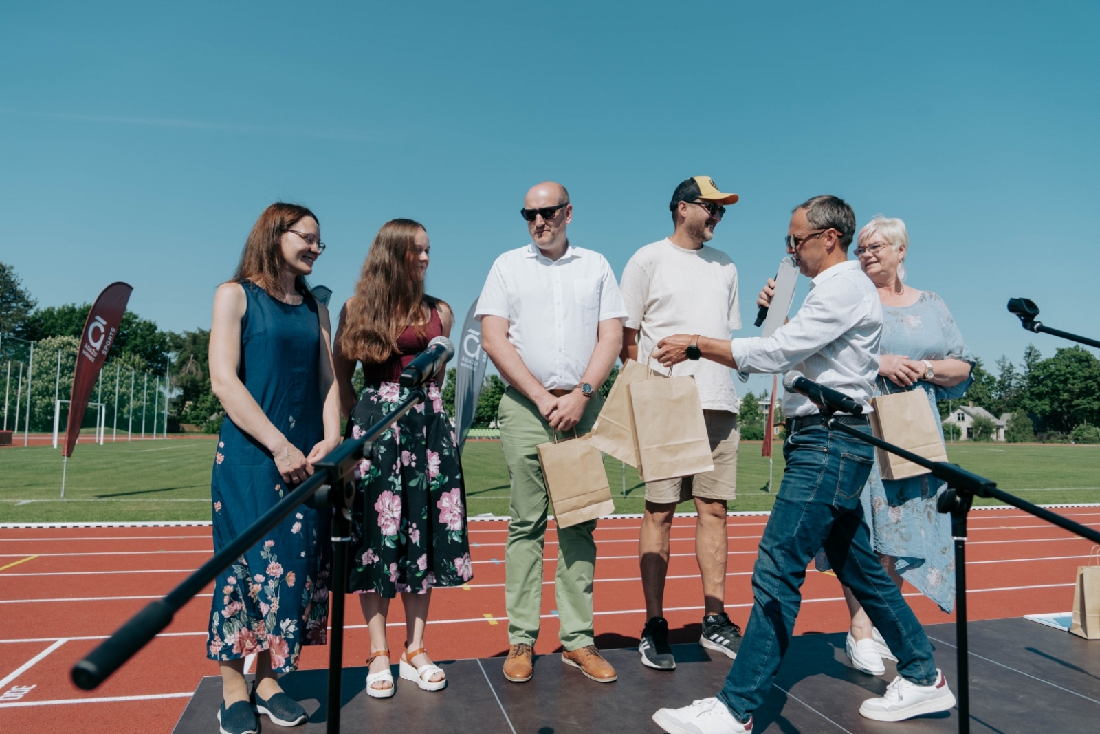 Atjaunotā Carnikavas stadiona atklāšana