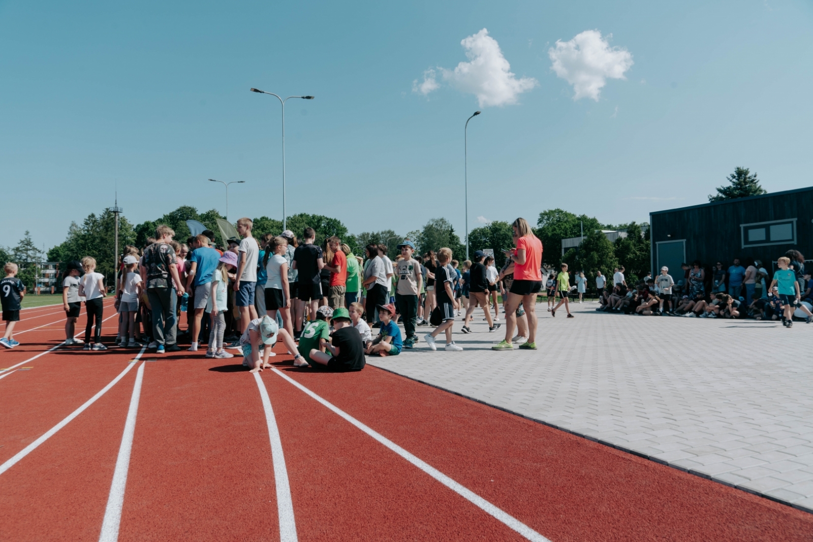 Atjaunotā Carnikavas stadiona atklāšana