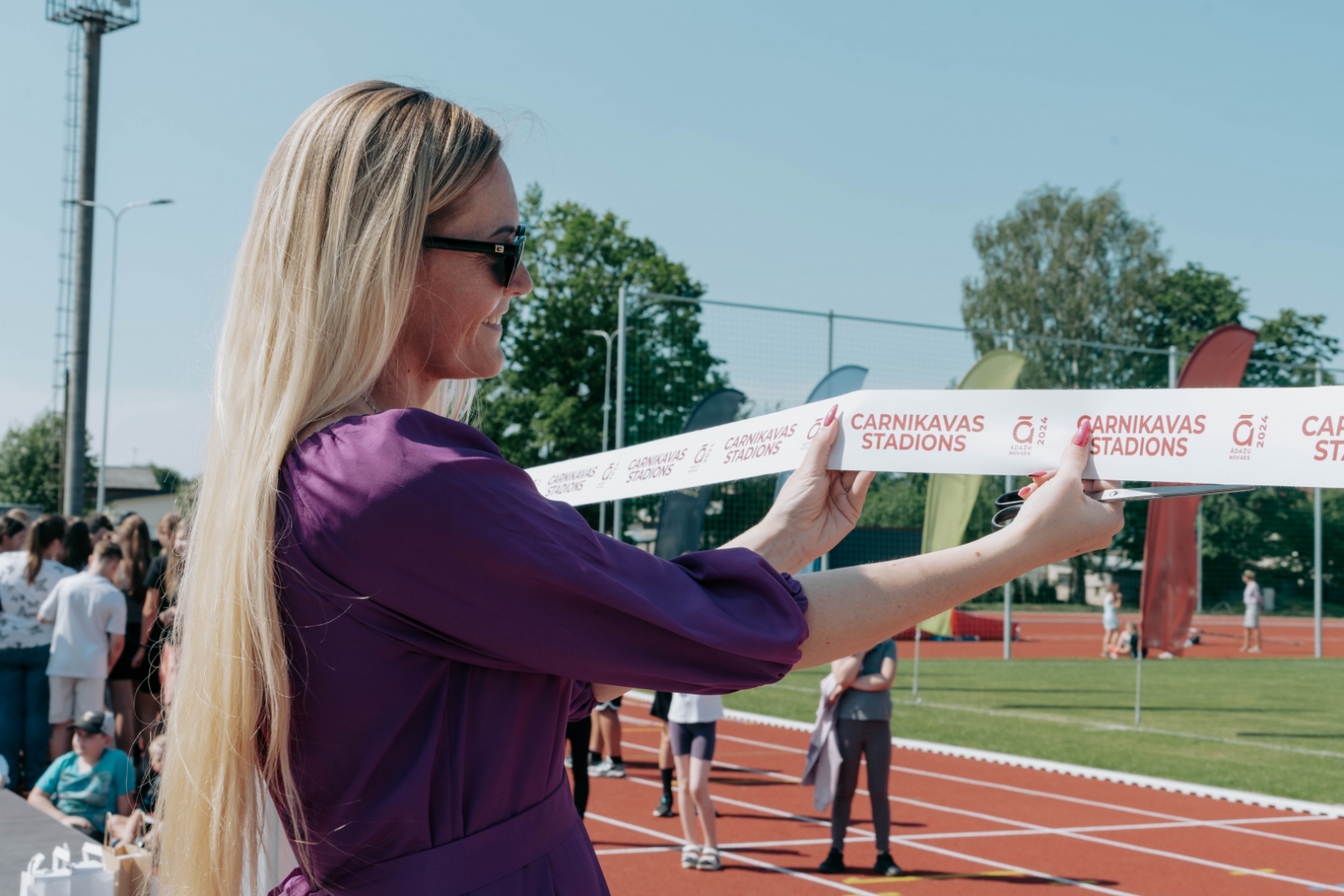Atjaunotā Carnikavas stadiona atklāšana