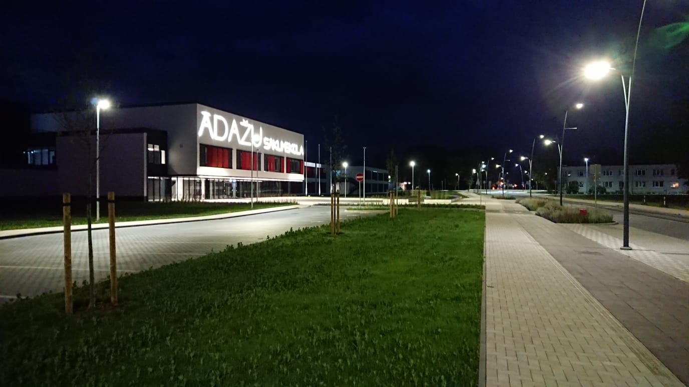 Ādažu sākumskola pieņemta ekspluatācijā
