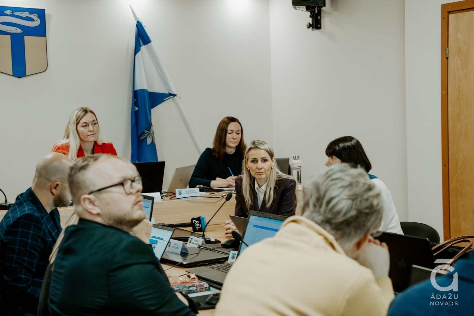 Domes sēde, 25.01.2024., deputāti uzklausa Latvijas Pasta vadību