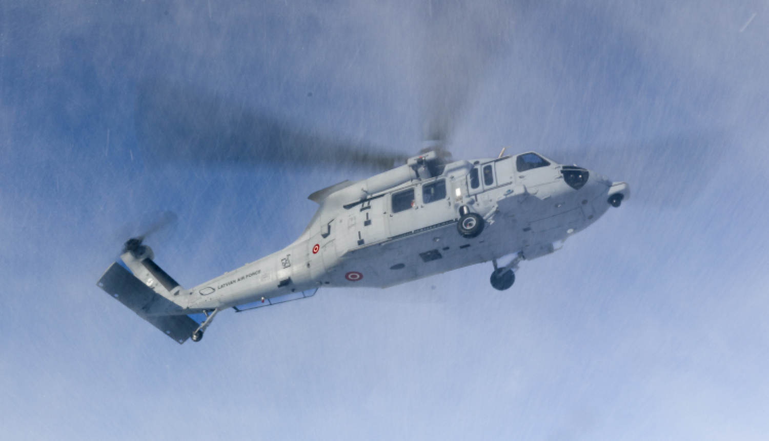 helis vertikali