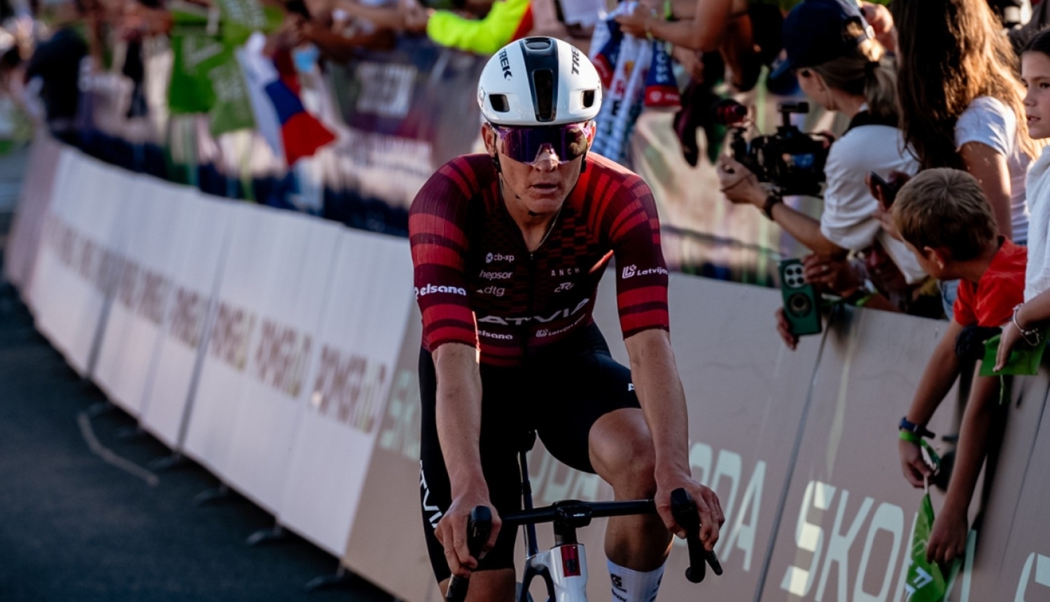 Toms Skujiņš finišē Eiropas čempionātā