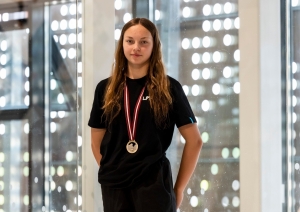 Anabella Veržbicka, peldēšana