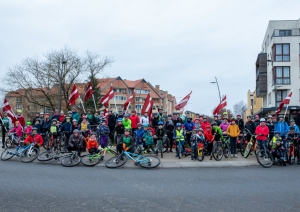 Velosipēdisti