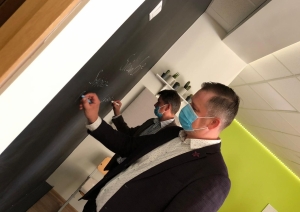 vecāku spēkiem izremontēta klases telpa