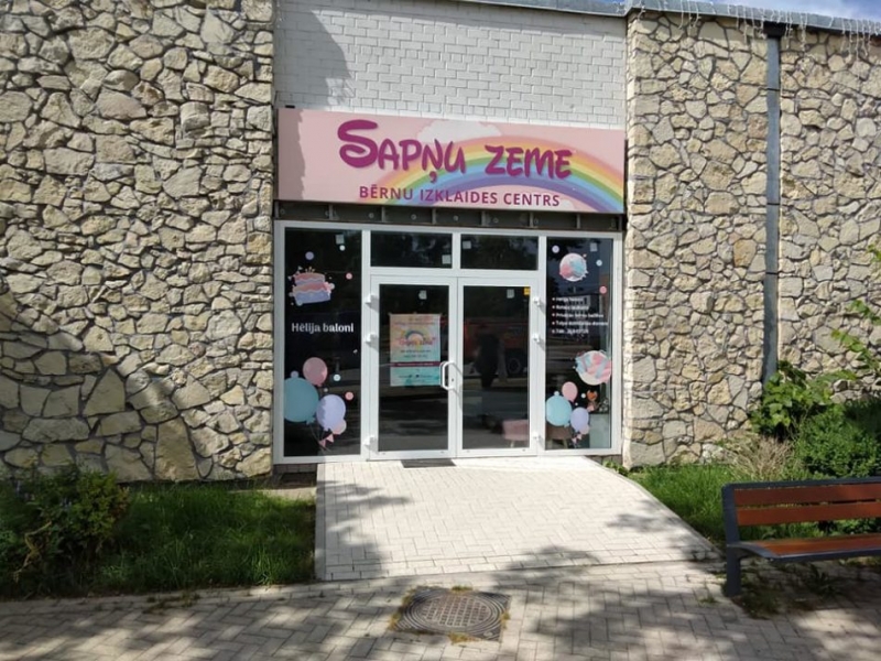 sapnu-zeme-adazos