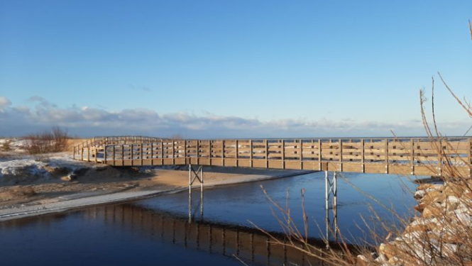 Gājēju tiltiņš pāri Lilastes upei