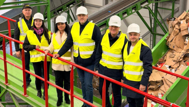 Ādažu novada pašvaldības pārstāvji viesojas Eco Baltia vide rūpnīcā