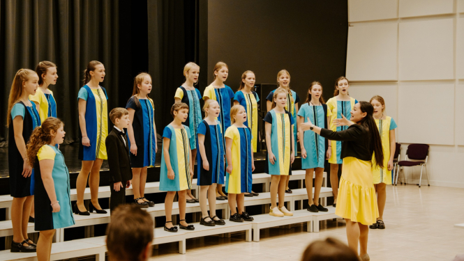 Ādažu novada Mākslu skolas 5.-12. klašu koris