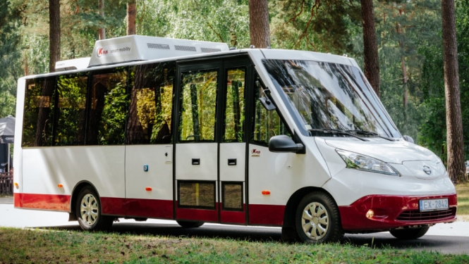autobuss