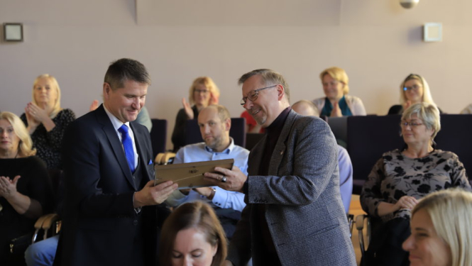 Domes priekšsēdētājs Māris Sprindžuks ar 1. novembri uzsāk darbu Saeimā