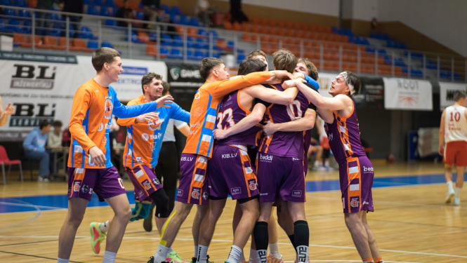 Ādaži Daily svin uzvaru