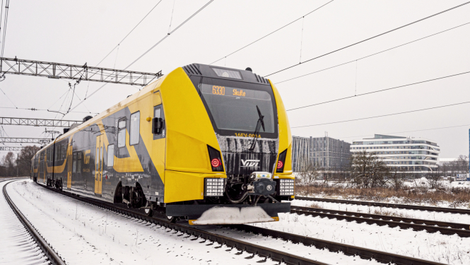 Vivi vilciens uz Skulti