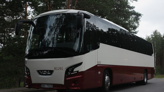 sabiedriskais autobuss