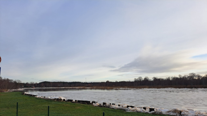 Gauja pie Cēlājiem, ledus iešana