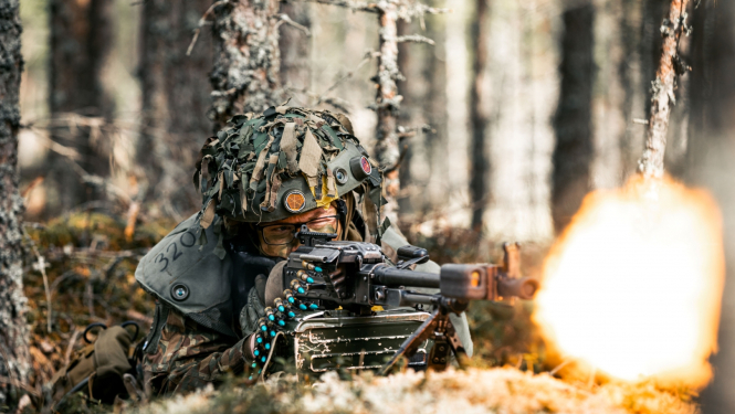 kaujas šaušana - militārās mācības