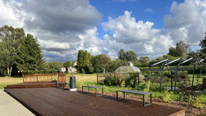 Mākslu skola terase