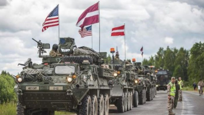 Militārās tehnikas kolonna