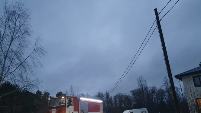 Strauji ceļoties ūdens līmenim Gaujā, applūdusi Nūrnieku iela un Strautkalnu ceļš; veikta iedzīvotāju evakuācija