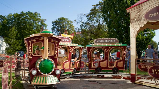 retro atrakciju parks