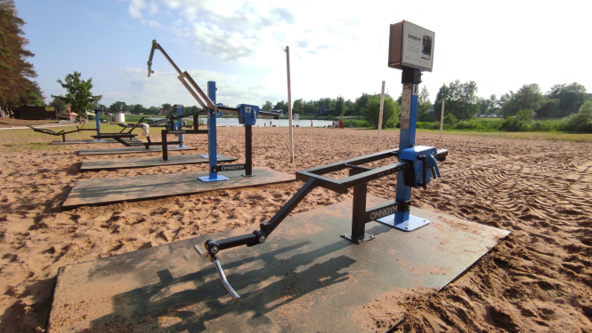 trenažieri pie Vējupes pludmales