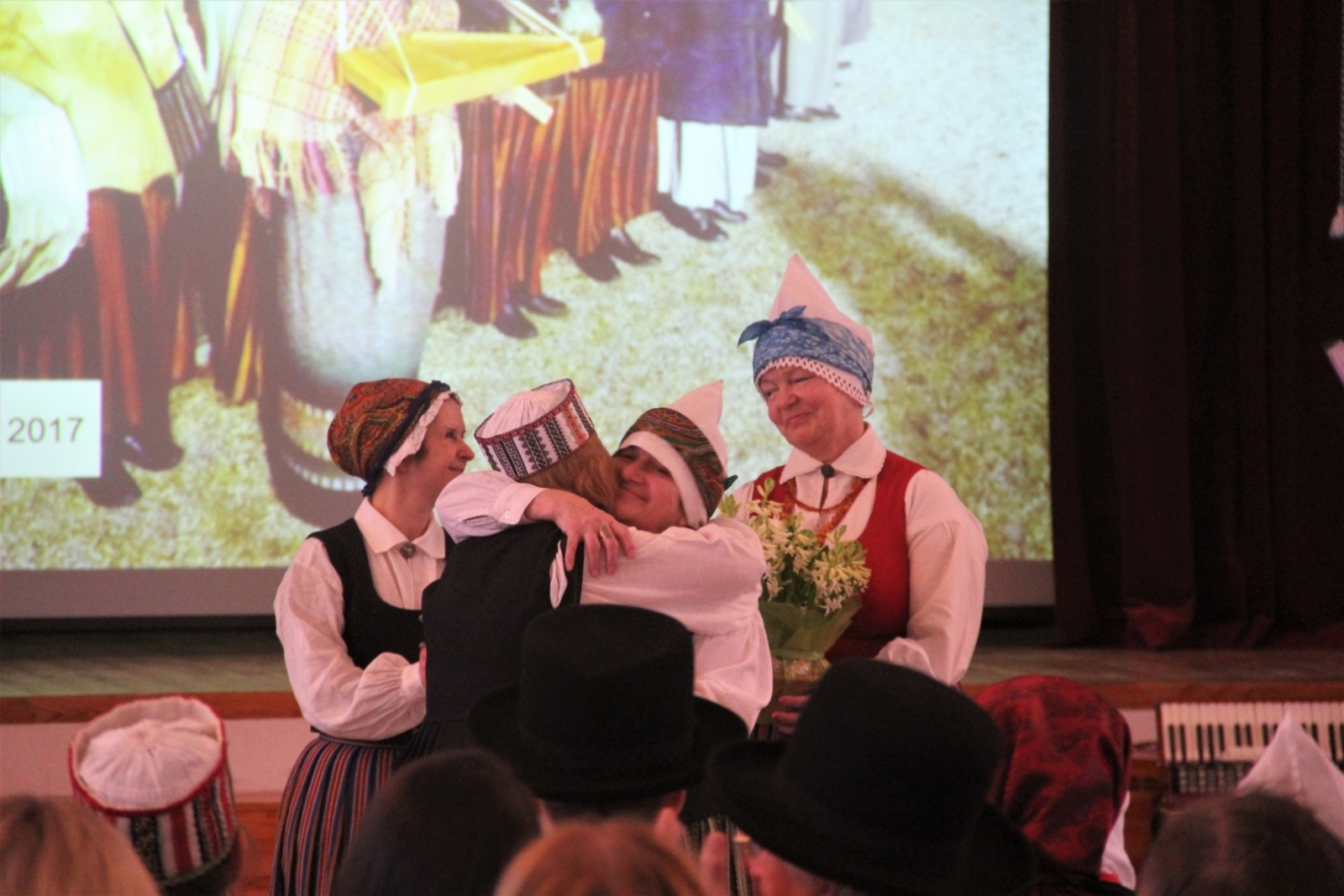 Folkloras kopa