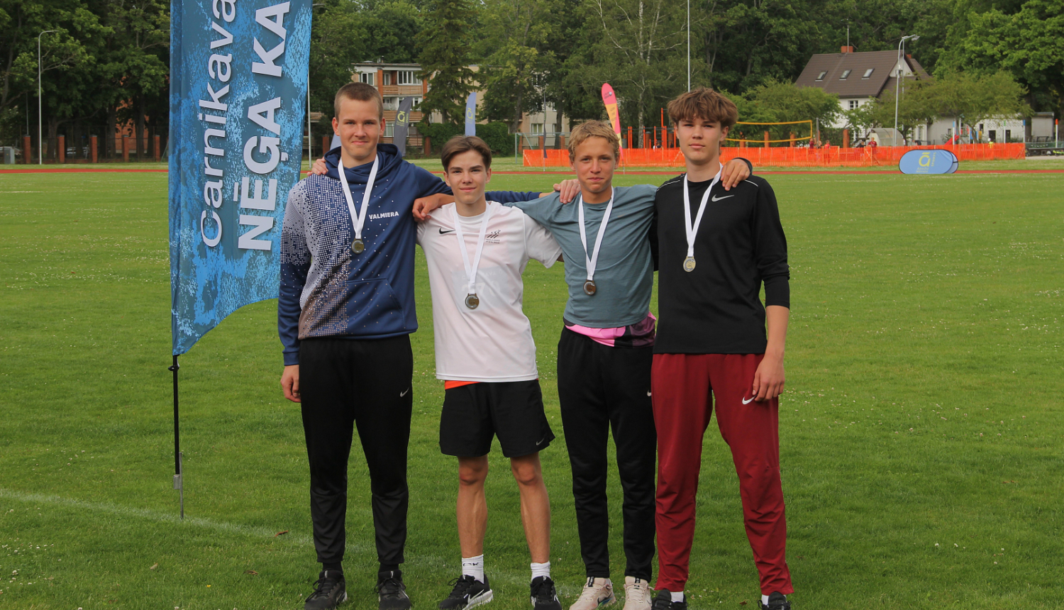 Carnikavas nēģi, U16 stafetes komanda 4x100, Veldre, Krūms