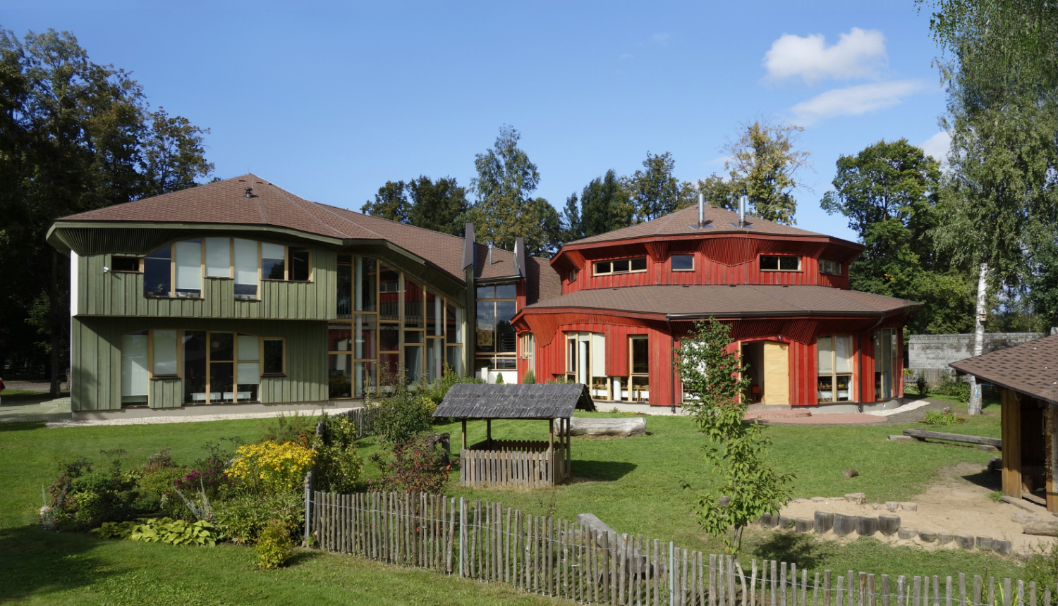 Ādažu Brīvā Valdorfa skola