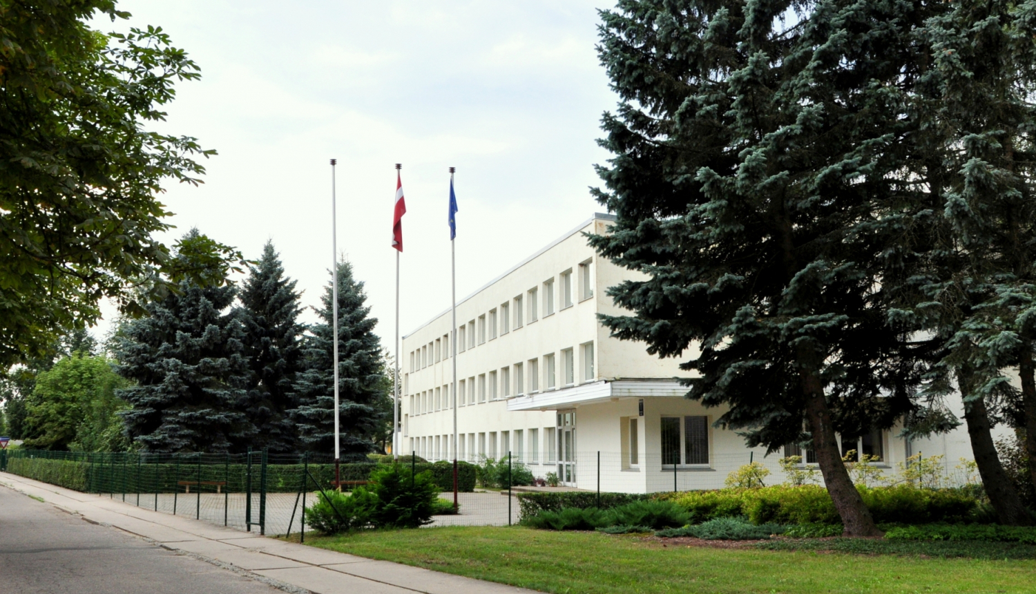 Carnikavas pamatskola