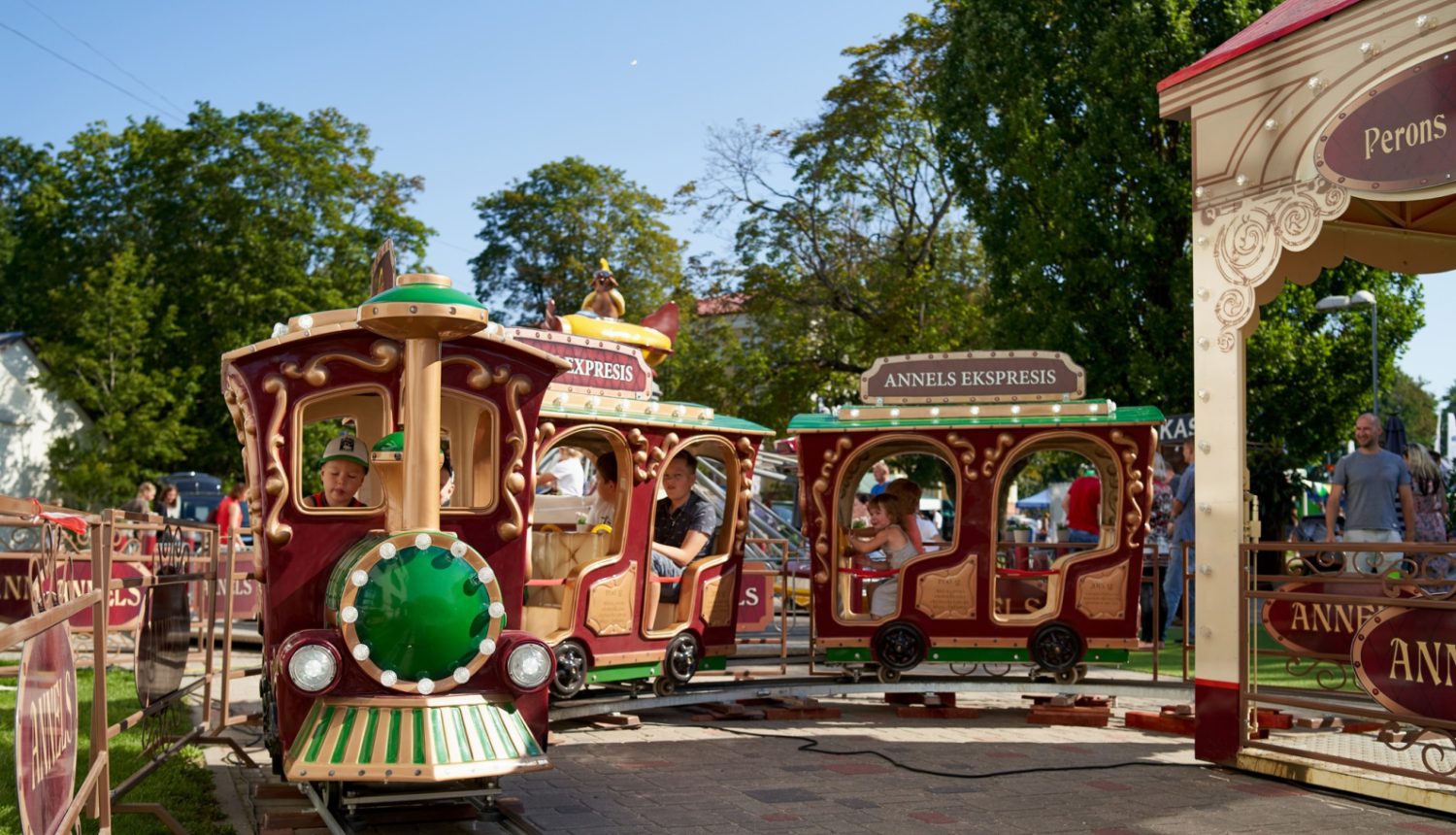 retro atrakciju parks