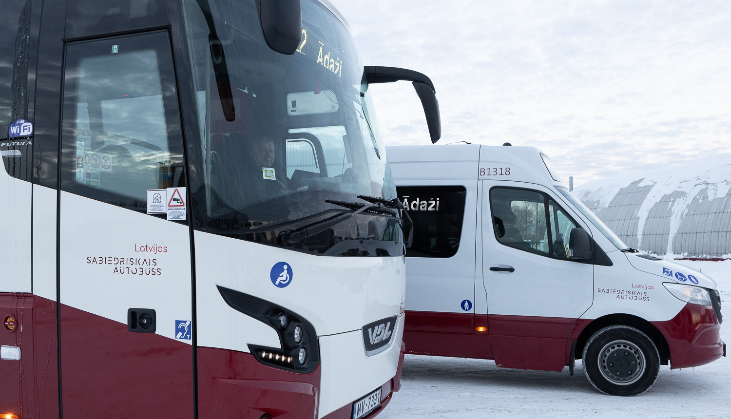 sabiedriskais autobuss - ziema