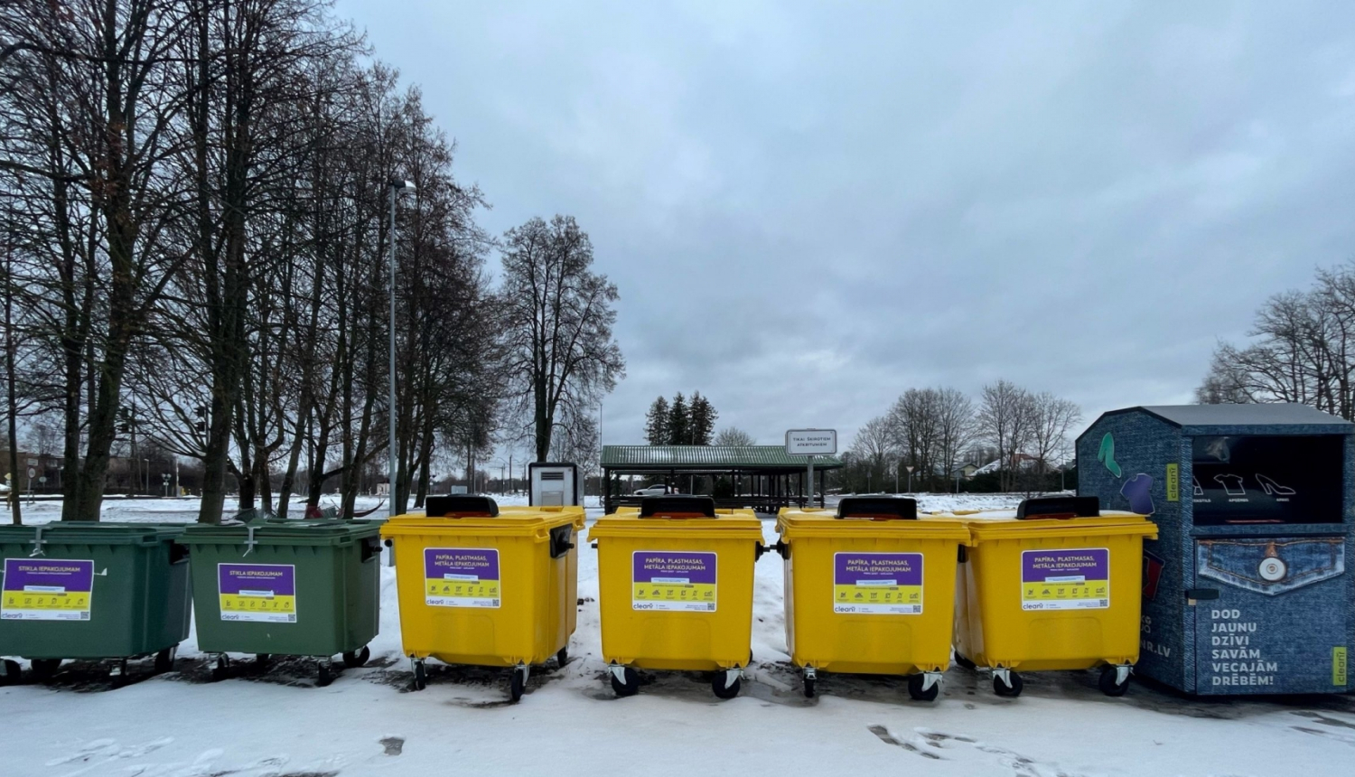 Izveidots jauns šķiroto atkritumu punkts Carnikavā