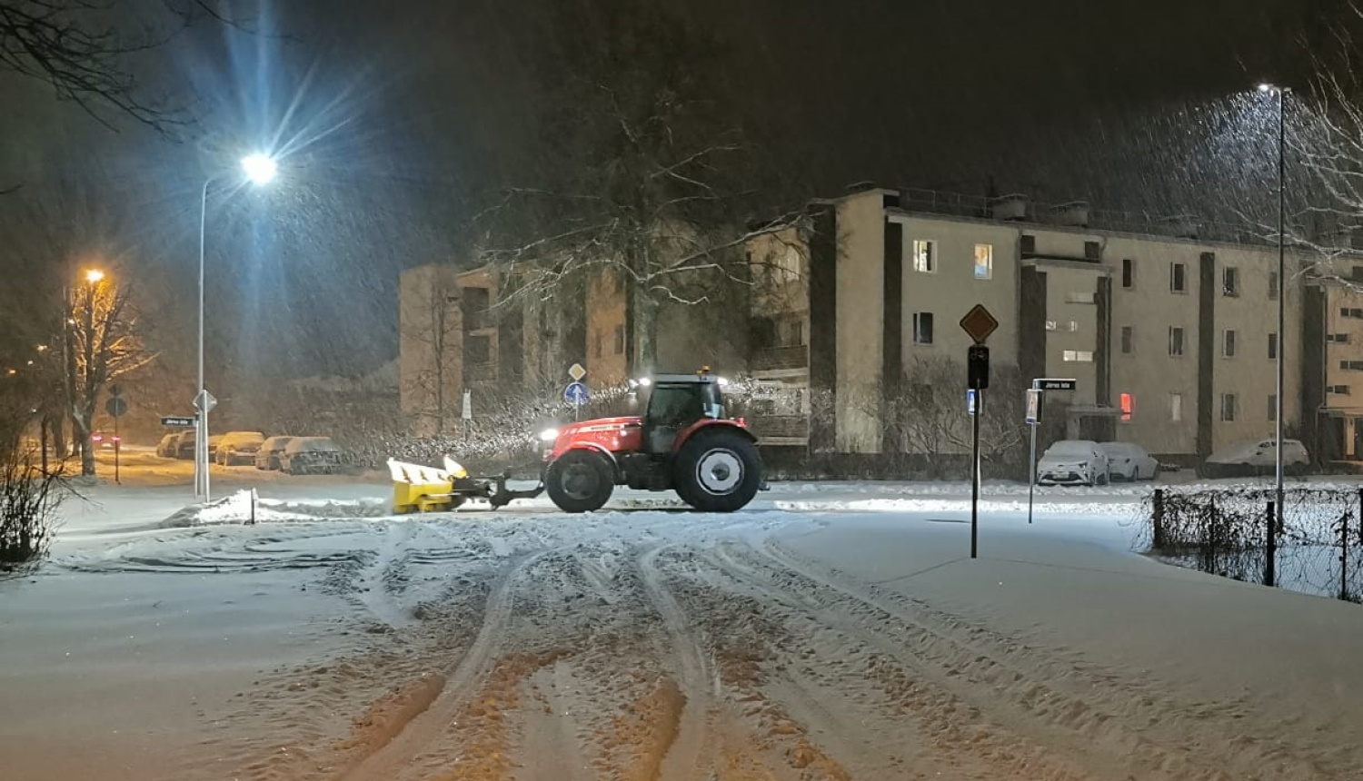 Sniega tīrīšana, Ādažu novads