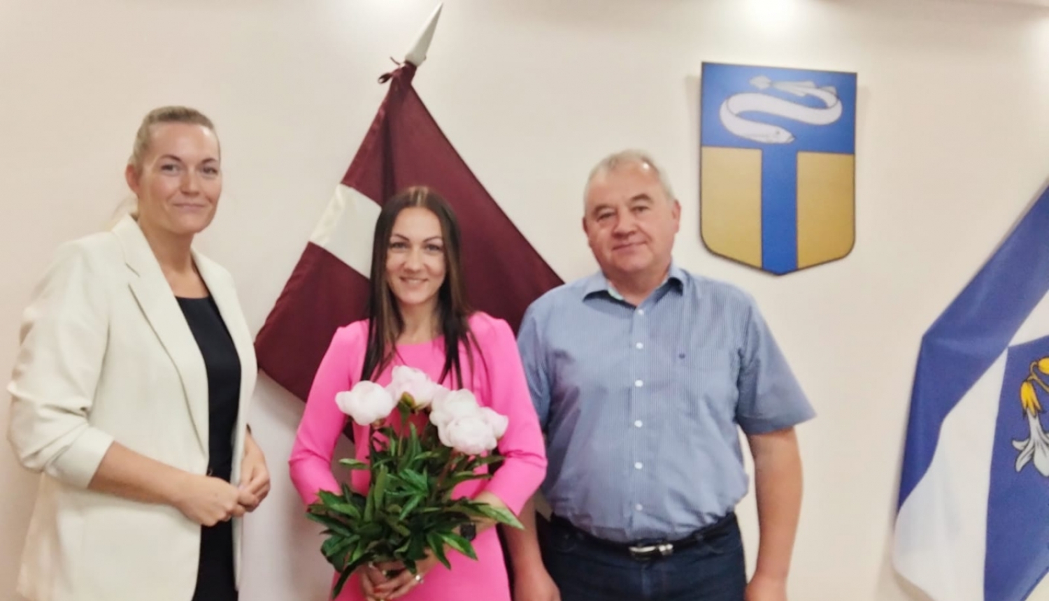 Vasiļevska, Ādažu vidusskolas direktore, Miķelsone, Bulāns