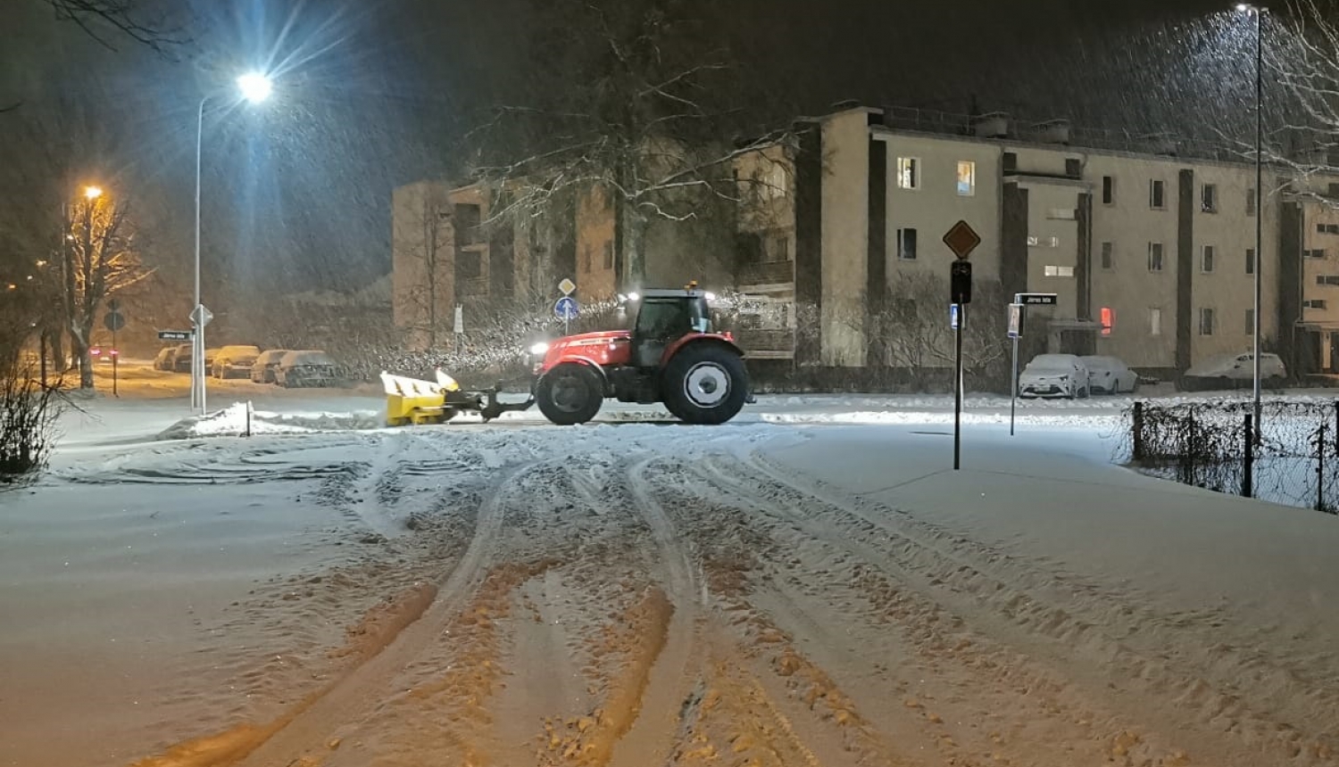 Sniega tīrīšana, Ādažu novads